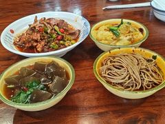 -蓝田九大碗民俗食府(蓝田店)
