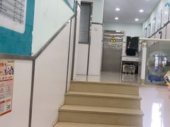 -佳雯宠物医院(四明中路分院)