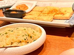 香煎石屏豆腐-云海肴·汽锅鸡·云南代表菜(天山百盛优客店)