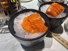 刺身三文鱼-海天盛宴新派海鲜自助餐厅(群力店)