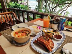 -卷心菜和避孕套餐厅(Pattaya)