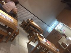 大堂-怪噜范·老贵阳街头名小吃(鸿通城店)