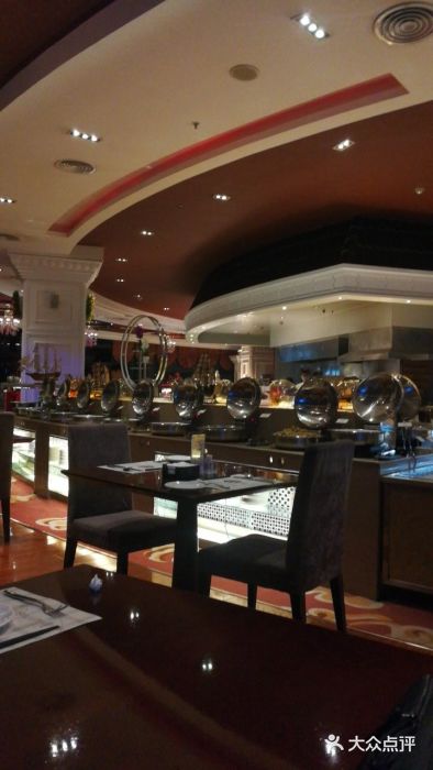 荣誉国际酒店-云顶旋转餐厅图片