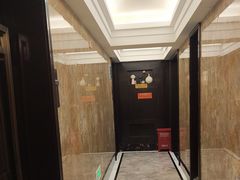 -新丁香海鲜酒店(银海商贸城店)