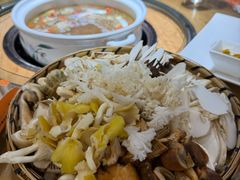 -鲜菌江湖正宗野生菌火锅
