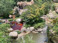 -七彩云南古滇温泉山庄
