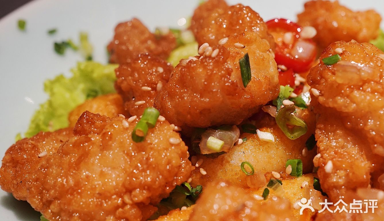 生吃一整只活章鱼⁉️杭州zui好吃韩料被我找到了‼️熔岩🐓好吃哭