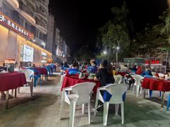 -五谷芳乳鸽王(海景店)