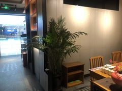 -呷哺呷哺(融创茂店)