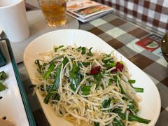 -丝路天山酒店(国际大巴扎店)