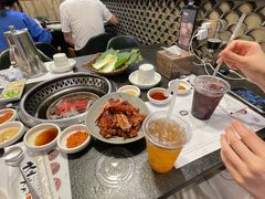 -草家酱蟹炭火烤肉店(珲春南路一店)