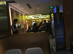 -海底捞火锅(万丰桥店)
