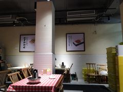 -罗霸蛮老岳阳大排档·鲜货烧烤·土吊子煨砂锅烧菜
