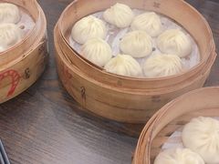 -新龍袍蟹黄汤包(南京东路店)