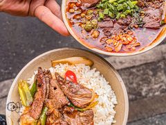 -谢老五跷脚牛肉·非遗传承店