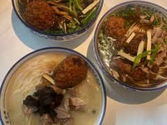 -镇南锅盖面馆(解放路店)