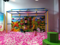 -蒙特利亲子乐园