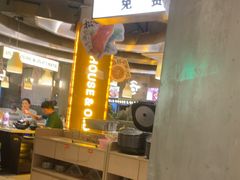 -老房老舍重庆火锅(假日城市店)