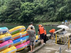 -安吉龙王山峡谷漂流