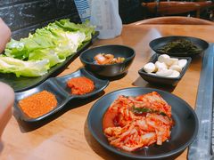 -肉甲韩国木炭烤肉(新壹街1店)