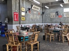 大堂-咏勝锑锅麻辣烫(净居寺路总店)