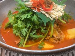 -喇喇排骨火锅·传统韩式脊骨汤(望京西园总店)
