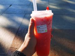 -奈雪的茶(百盛店)