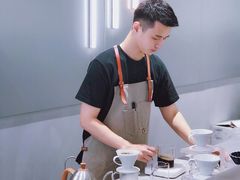 -UNI UNI(环亚凯瑟琳店)