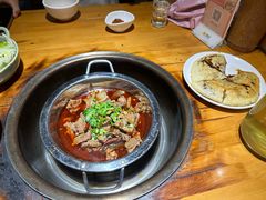 -大众跷脚牛肉馆·非遗传承单位(峨眉山店)