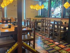 -云海肴·汽锅鸡·云南菜(天山百盛优客店)