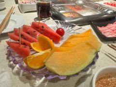 -海底捞火锅鲜切牛肉主题店(长寿路店)