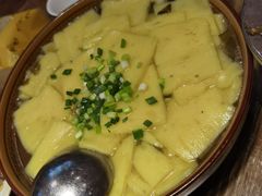 -乡土特色.冷锅鱼.牦牛肉汤锅