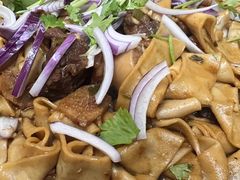 -壹阁胡羊焖饼(特色小吃街店)
