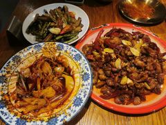 -柴窝堡22号辣子鸡·传承新疆菜