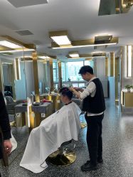 -即型男士理发工作室