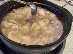 -烹然四季椰子鸡火锅(团结湖总店)