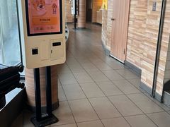 -麦当劳(虹梅路地铁站店)