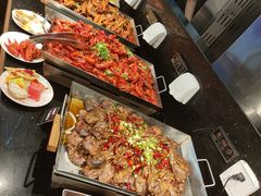 -汉金城海鲜烤肉自助百汇(威海威高广场店)