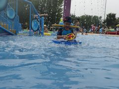-欢乐水魔方水世界