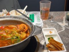 -禄婶鸡煲·打边炉