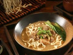 港式牛腩面-面乙新派手擀面(大悦城店)