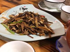 -小厨子私房菜·云南美食店