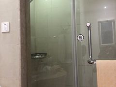 -上海如意智慧酒店(上海科学院店)