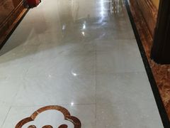 -皇宫大酒店