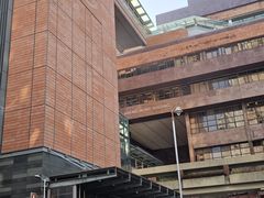 -香港大学