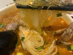 -何记花甲(海岸城旗舰店)