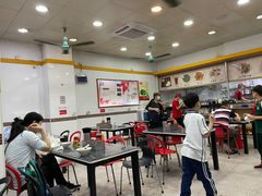 大堂-燊意布拉肠云吞面(中山四路店)