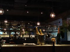 -Carbon莫卡哆·意大利复古集市餐厅(杭州大厦店)