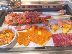 -爱客得牛排海鲜烤肉·火锅自助(春熙路黑金好店)
