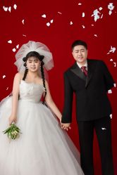 -都市丽人婚纱摄影